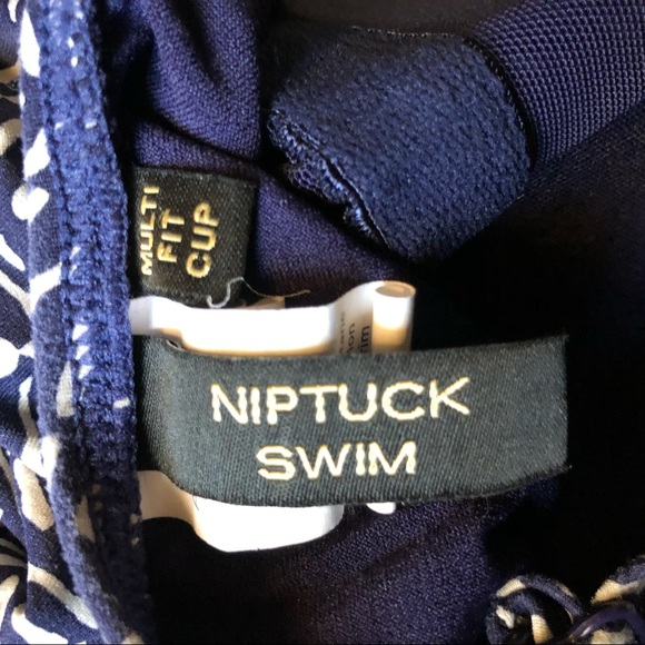 Niptuck swim slimming one piece in navy and cream. Size 6 - Picture 4 of 7